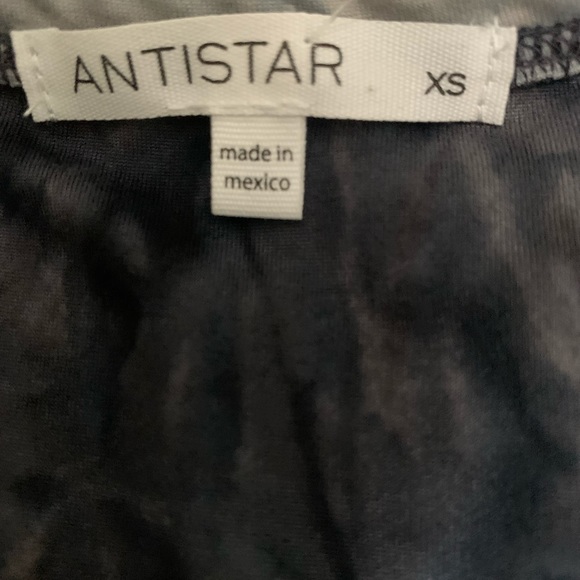 crop top - Picture 4 of 5